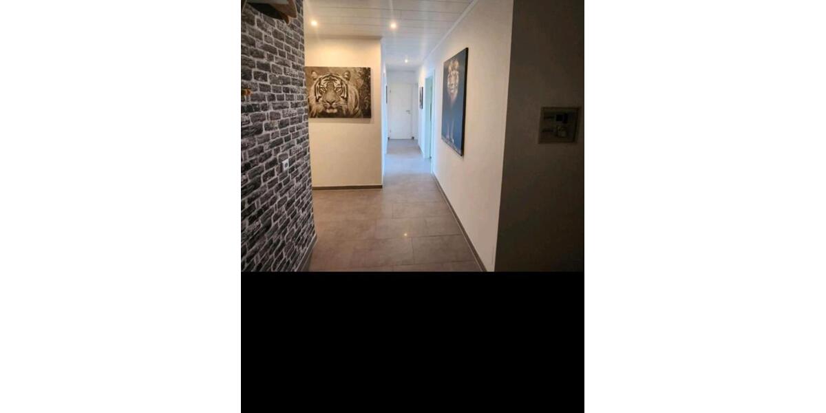 Dachgeschoßwohnung Duisburg Rheinhausen - 3.5 Zimmer, 80 m&sup2;, 190.000&euro; | Angebot:27258760