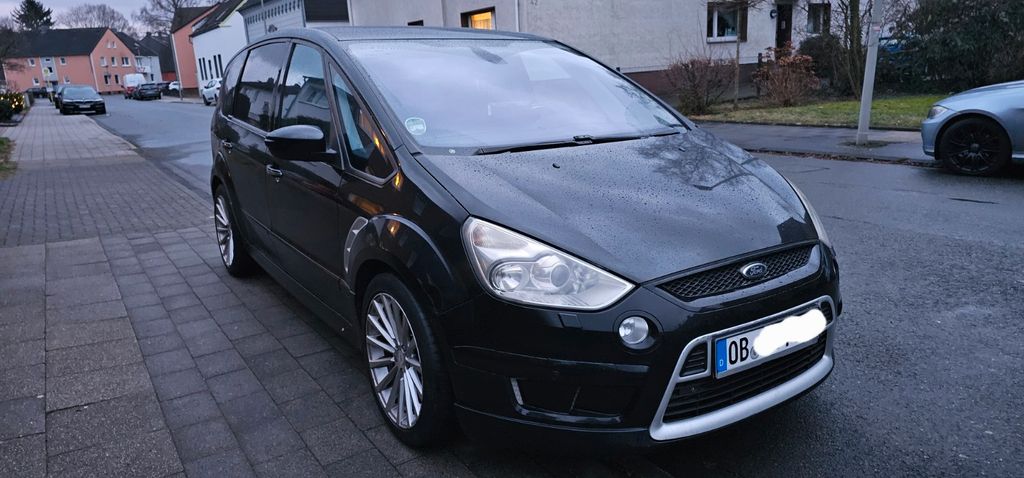 Ford S-Max 353.500 km 2.700 &euro; Oberhausen 46049