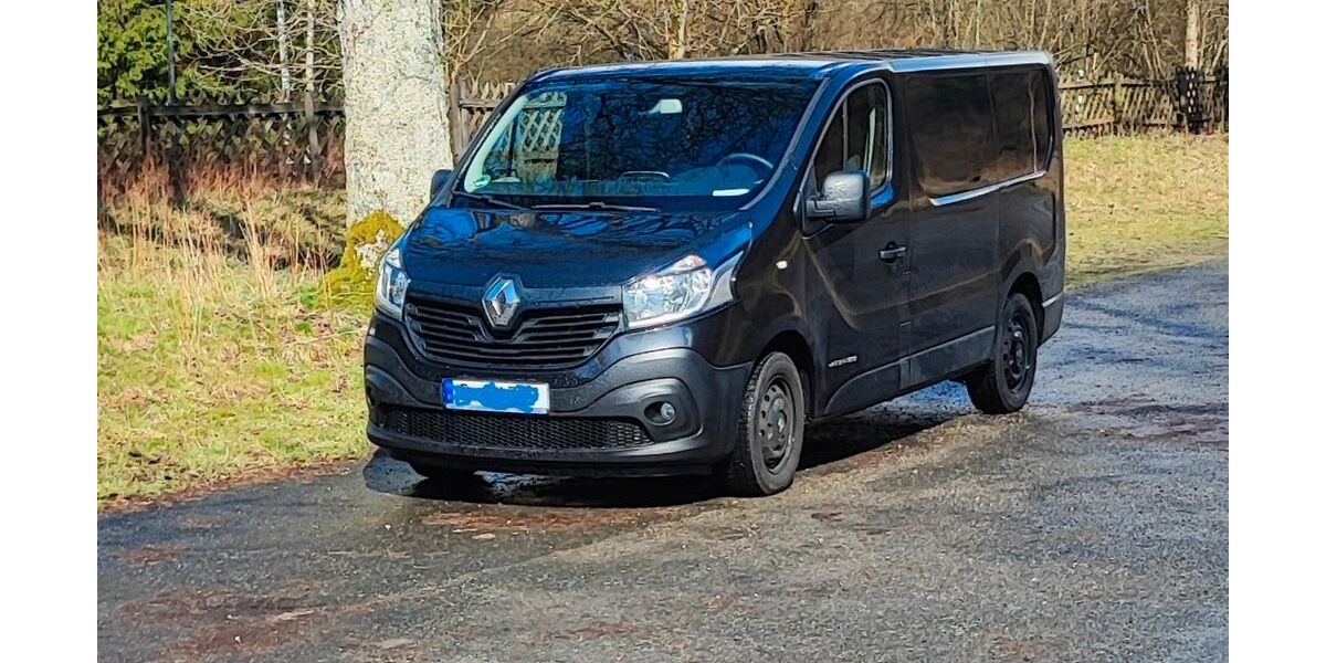 Renault Trafic 329.593 km 9.900 &euro; Düsseldorf 40223