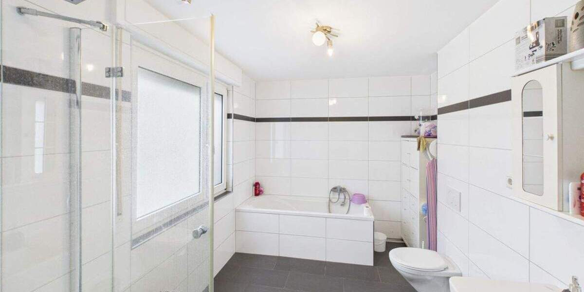 Mehrfamilienhaus, Wohnhaus Langenfeld Immigrath - 1 Zimmer, 338 m&sup2;, 1.050.000&euro; | Angebot:25708593