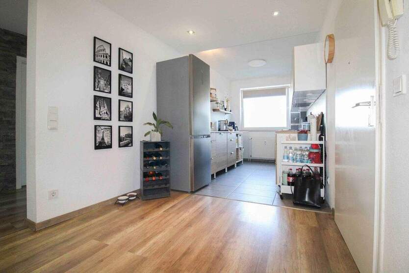 Ihr Alterswohnsitz? 4 Zimmer Wohnung in Citylage mit Balkon und Tiefgaragenstellplatz... 4 zimmer