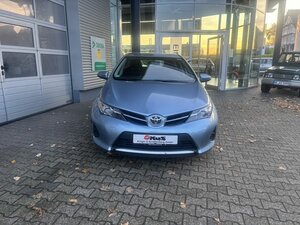 Toyota AURIS+LED+USB+Klimaautomatik+Garantie+CD 38.283 km 9.989 &euro; Meerbusch 40667