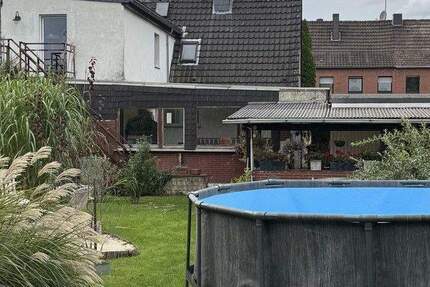 Doppelhaushälfte in Moers-Scherpenberg mit großem Garten 6 zimmer