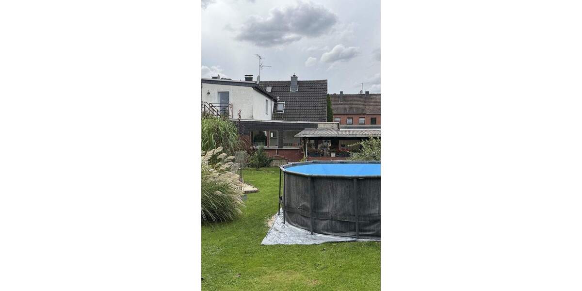 Doppelhaushälfte in Moers-Scherpenberg mit großem Garten 6 zimmer