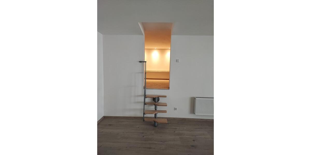 Etagenwohnung Krefeld Cracau - 3 Zimmer, 126 m&sup2;, 1.008&euro; | Angebot:25381668
