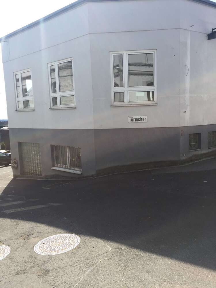 Halle in Remscheid 300 € 50 m²
