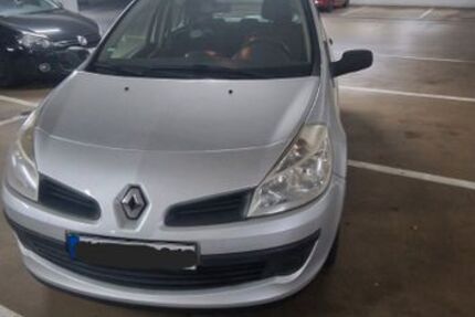 Renault Clio 137.450 km 3.200 &euro; Wuppertal 42103