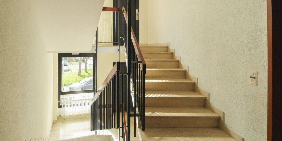 Etagenwohnung Düsseldorf Hassels - 3 Zimmer, 83 m&sup2;, 269.000&euro; | Angebot:26189162