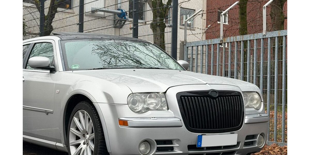 Chrysler 300C 194.222 km 11.888 &euro; Mönchengladbach 41068
