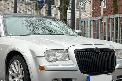 Chrysler 300C 194.222 km 11.990 &euro; Mönchengladbach 41068