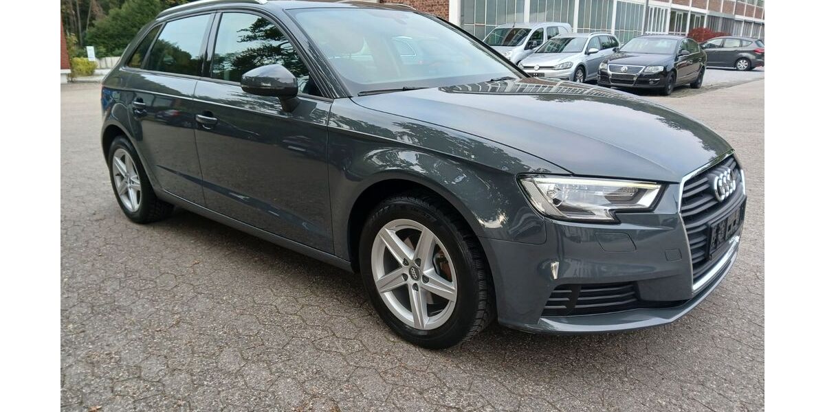 Audi A3 99.200 km 13.950 &euro; Ratingen 40882