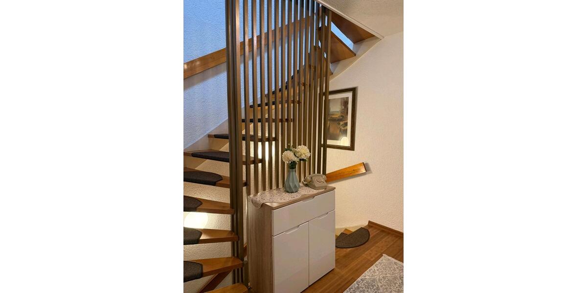 Schöne Doppelhaushälfte mit Garten in Zentraler RemscheiderLage 5 zimmer