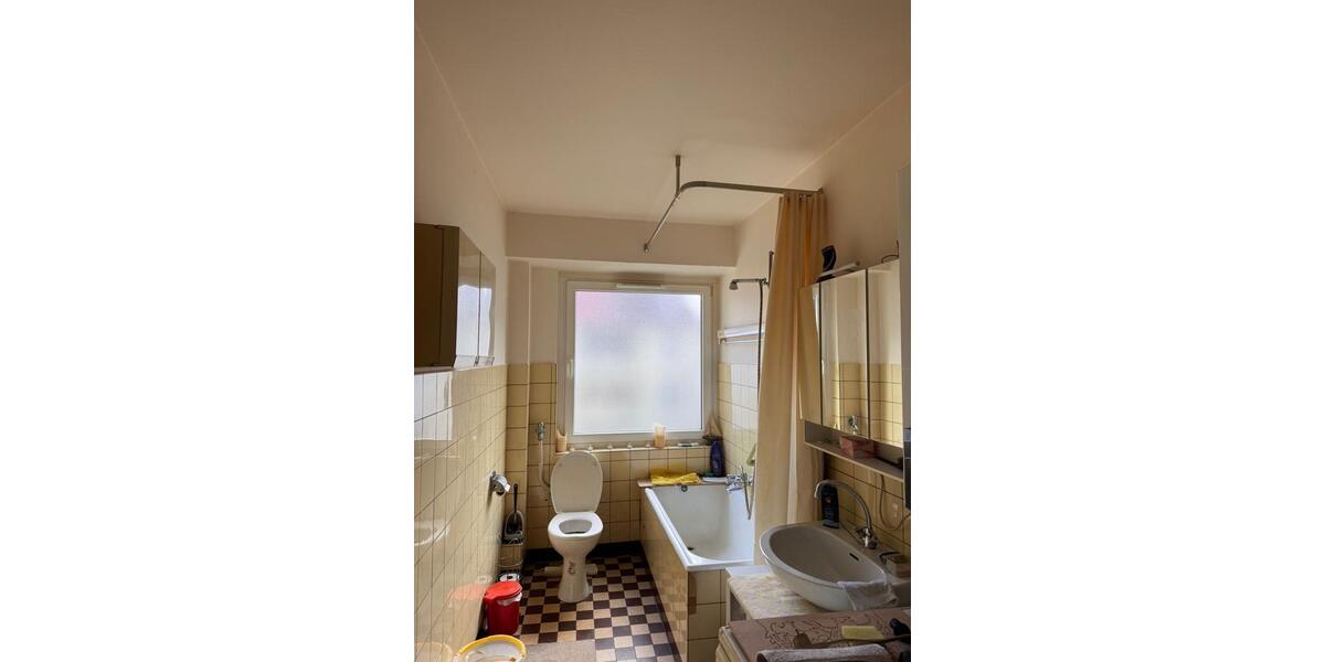 Etagenwohnung Wuppertal Gemarkung Elberfeld - 2 Zimmer, 65 m&sup2;, 125.000&euro; | Angebot:27161546
