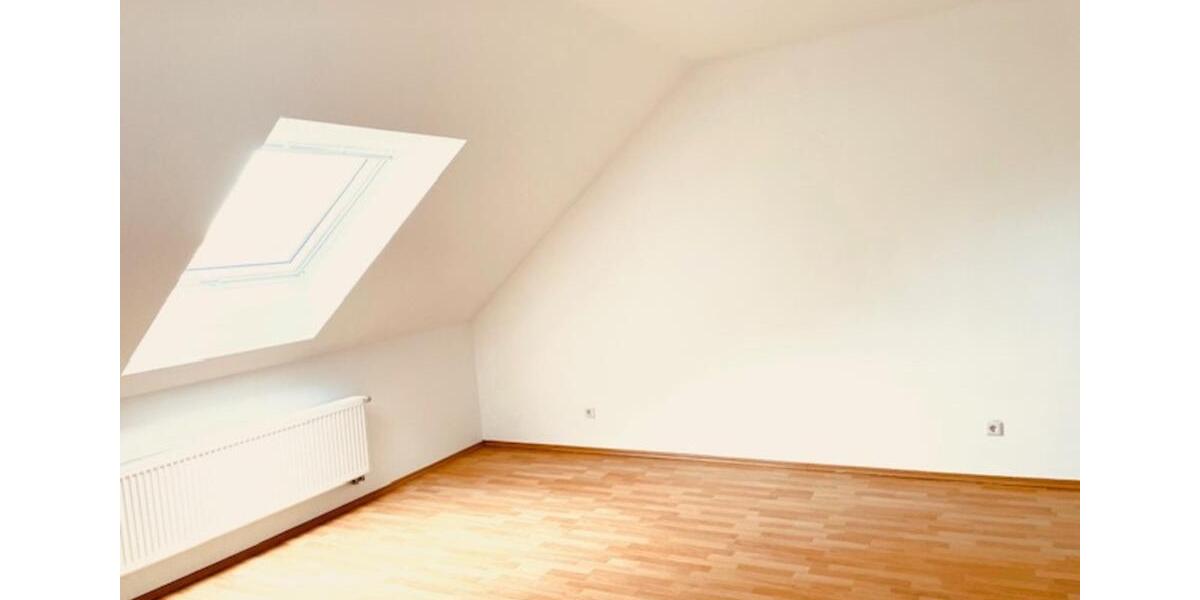 Wunderschöne, lichtdurchflutete 2,5‑Zi.‑Wohnung in Solingen Wald 2.5 zimmer