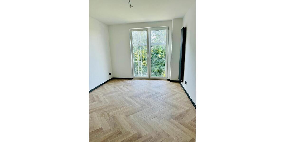 Etagenwohnung Remscheid - 3 Zimmer, 65 m&sup2;, 900&euro; | Angebot:26285607