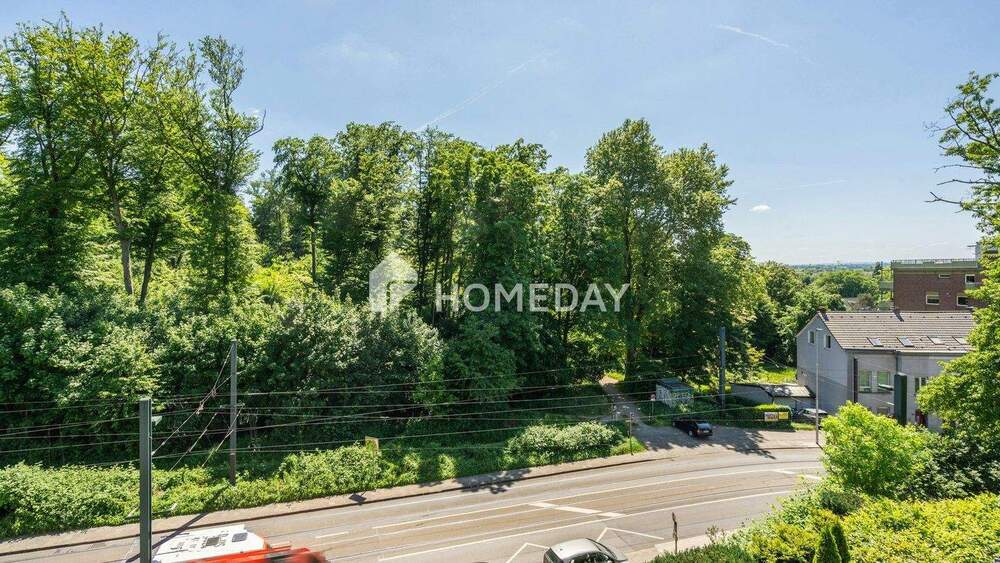 Etagenwohnung Düsseldorf Ludenberg - 3 Zimmer, 105 m&sup2;, 469.000&euro; | Angebot:25315576