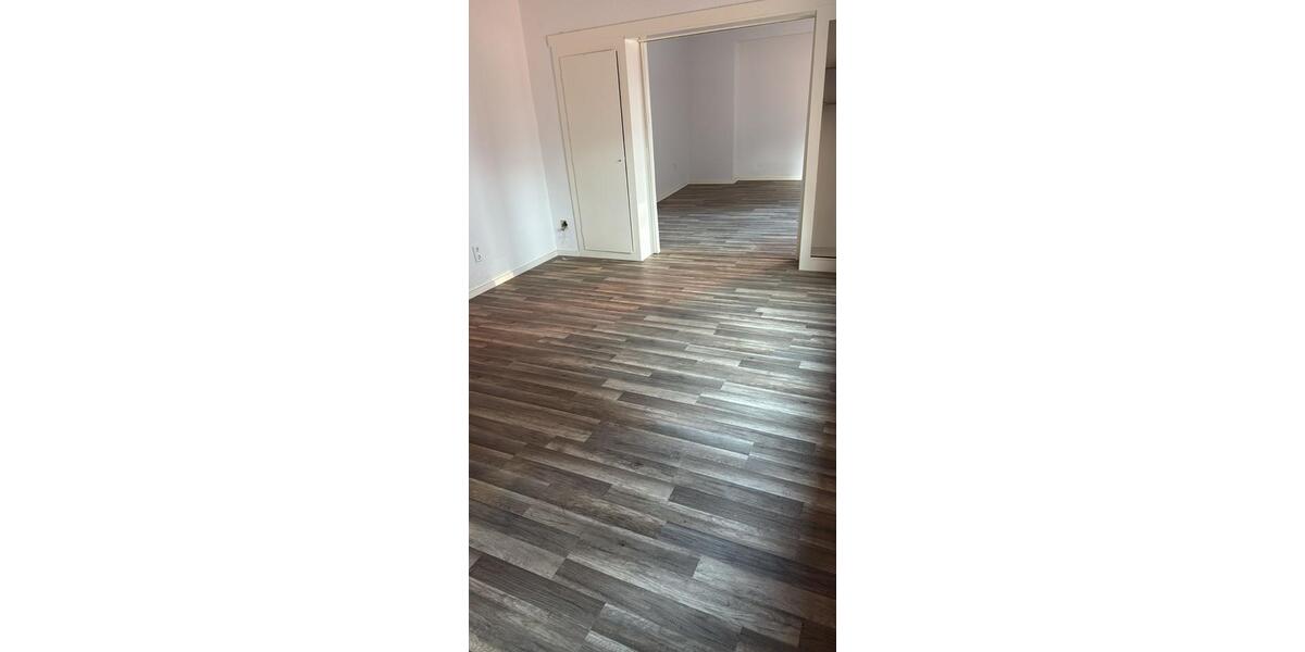 Etagenwohnung Wuppertal Gemarkung Ronsdorf - 2 Zimmer, 43 m&sup2;, 450&euro; | Angebot:25635998