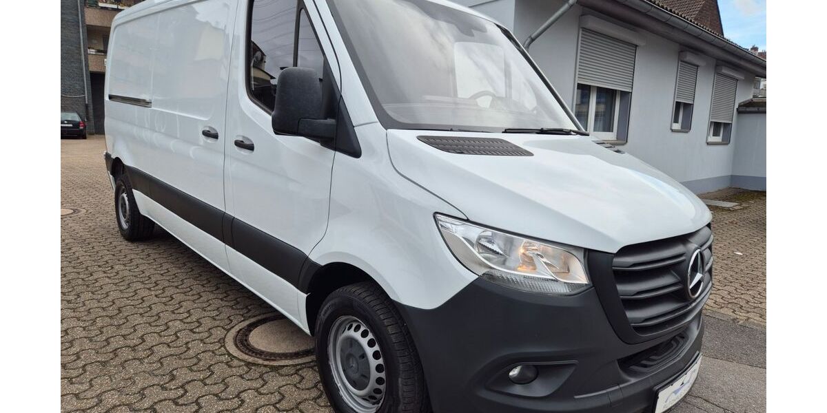 Mercedes-Benz Sprinter 120.000 km 20.999 &euro; Düsseldorf 40591