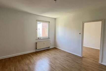 Wohnung Düsseldorf Derendorf - 3 Zimmer, 50 m&sup2;, 275.000&euro; | Angebot:26476381