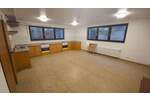 Gewerbeobjekt Neukirchen-Vluyn Vluyn - 4 Zimmer, 180 m&sup2;, 1.950&euro; | Angebot:25877302