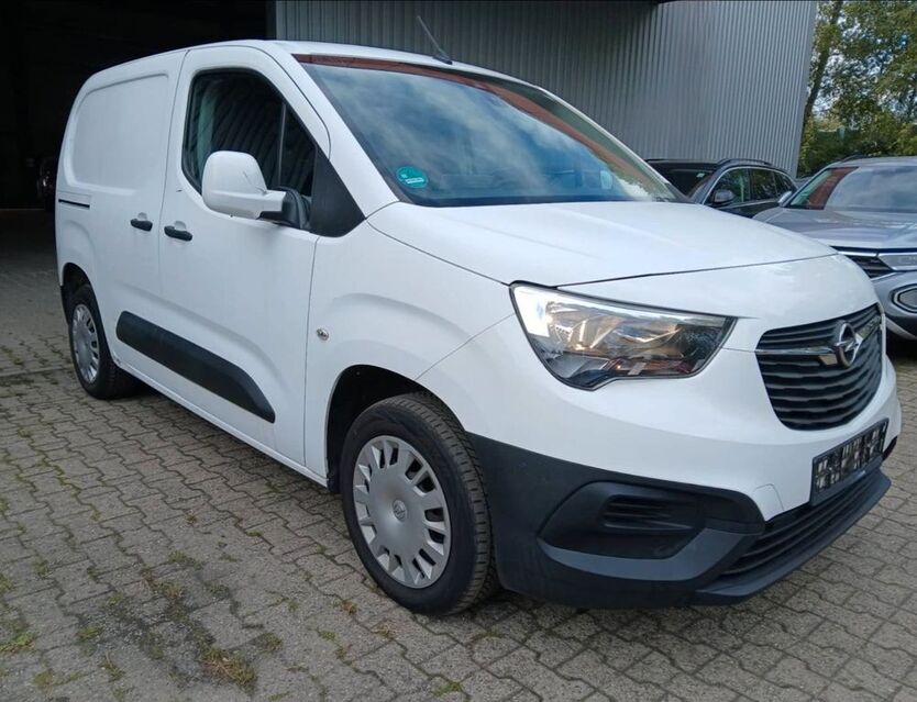 Opel Combo 104.990 km 8.495 € HILDEN 40724