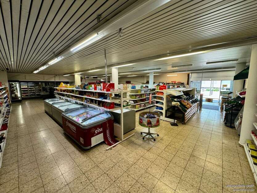 Einzelhandel in Köln 695.000 € 320 m²
