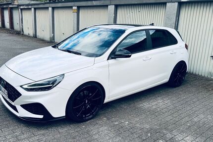 Hyundai i30 19.300 km 22.999 &euro; Duisburg 47259