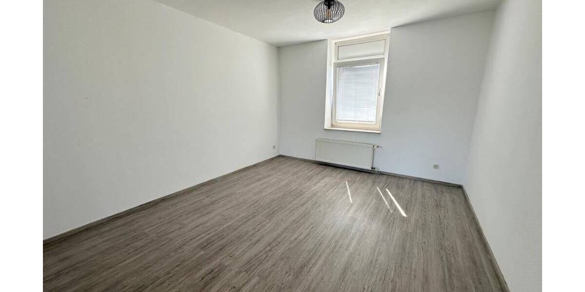 ***ETW, 3 Zi-KDB, mit EBK und großem Balkon in MG-Heyden!*** 3 zimmer