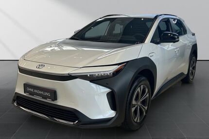 Toyota bZ4X 4.980 km 36.189 &euro; Solingen 42719