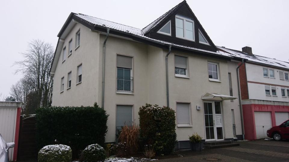 Wohnen über 2 Ebenen, privater Garten, Garage neben der Wohnung 3.5 zimmer