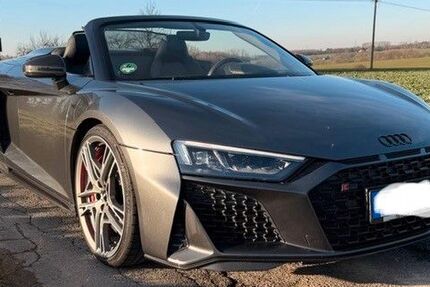 Audi R8 64.500 km 128.800 &euro; Duisburg 47249