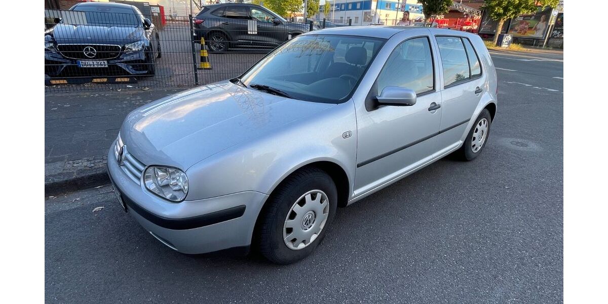 VW Golf 179.593 km 2.450 &euro; Duisburg 47228