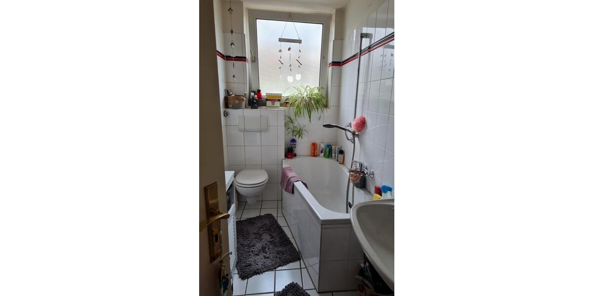 Etagenwohnung Mönchengladbach West - 2 Zimmer, 57 m&sup2;, 125.000&euro; | Angebot:26408513