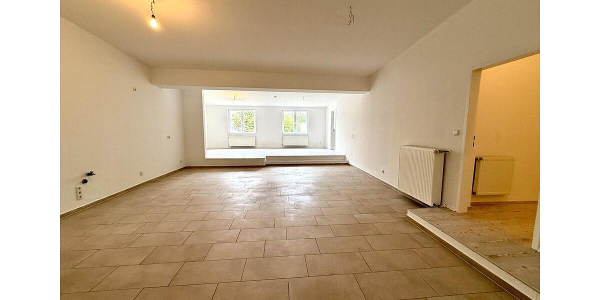 Stilvolle 2,5-Zimmer-Wohnung – frisch renoviert & sofort bezugsfrei! 2.5 zimmer