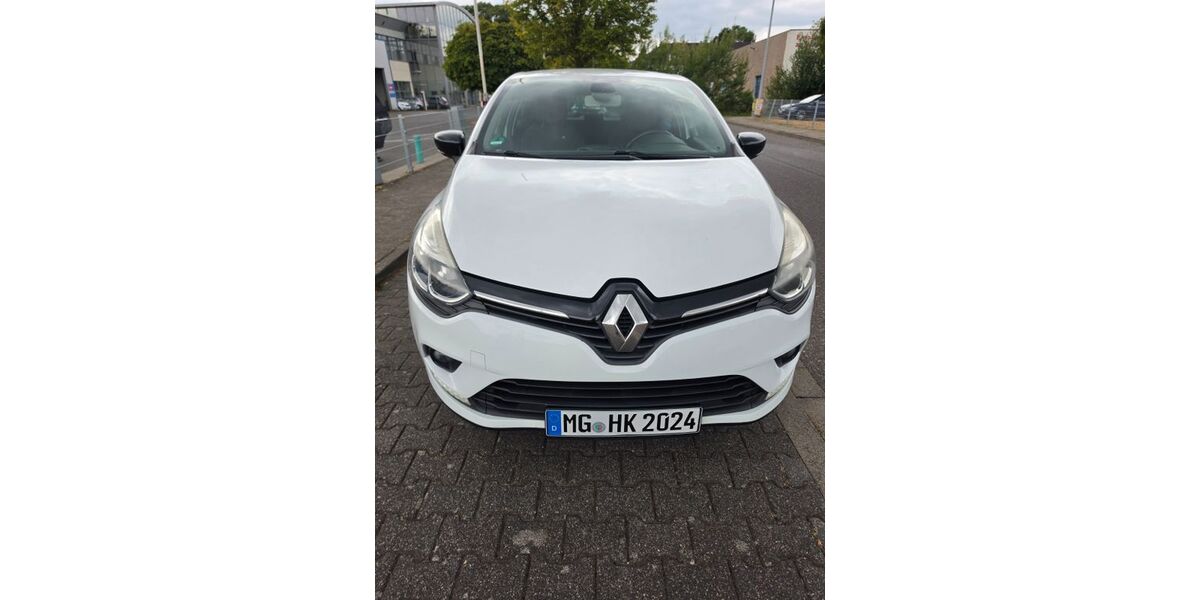 Renault Clio 133.000 km 5.500 &euro; Mönchengladbach 41069