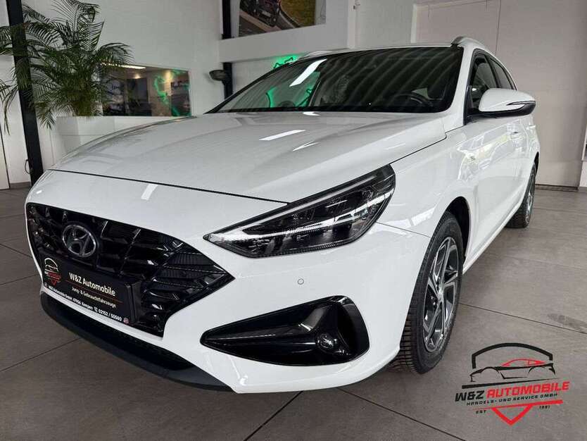 i30