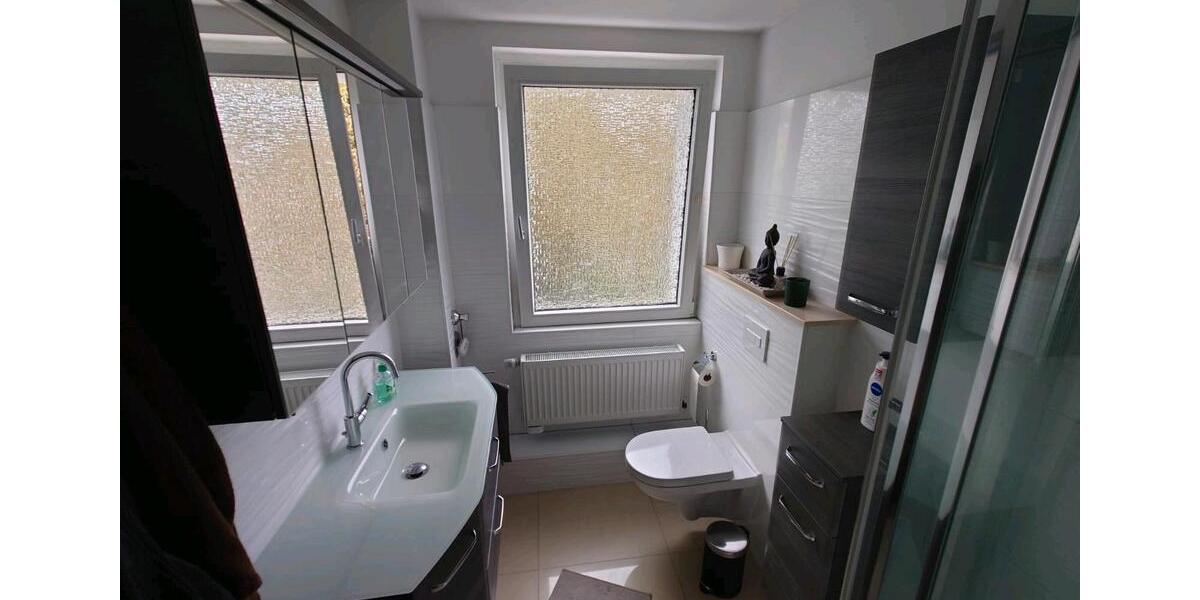 Etagenwohnung Solingen Ohligs - 3 Zimmer, 75 m&sup2;, 190.000&euro; | Angebot:26822545