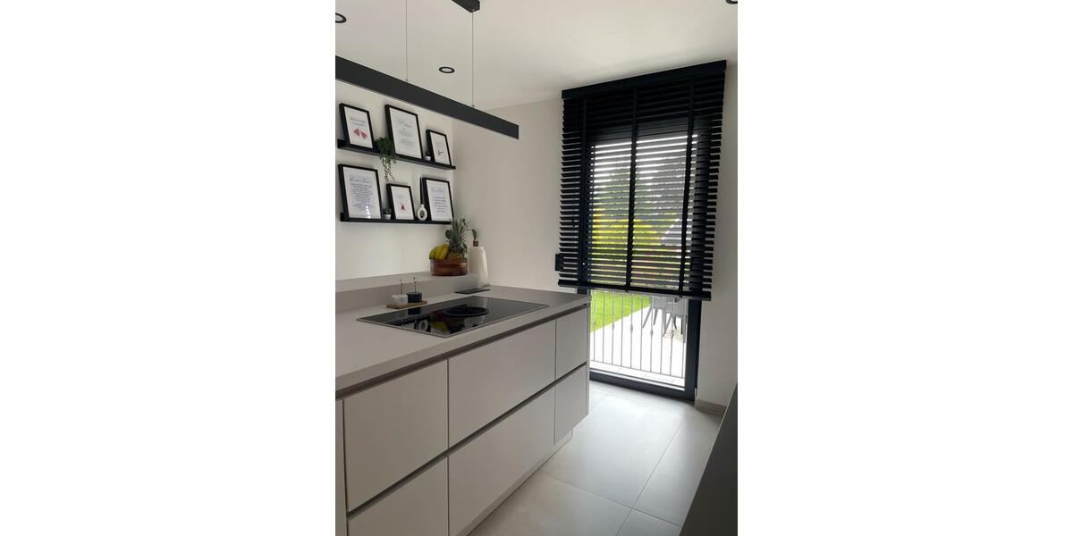 Luxus-Wohnung, kernsaniert, Garten & Smart Home 3 zimmer