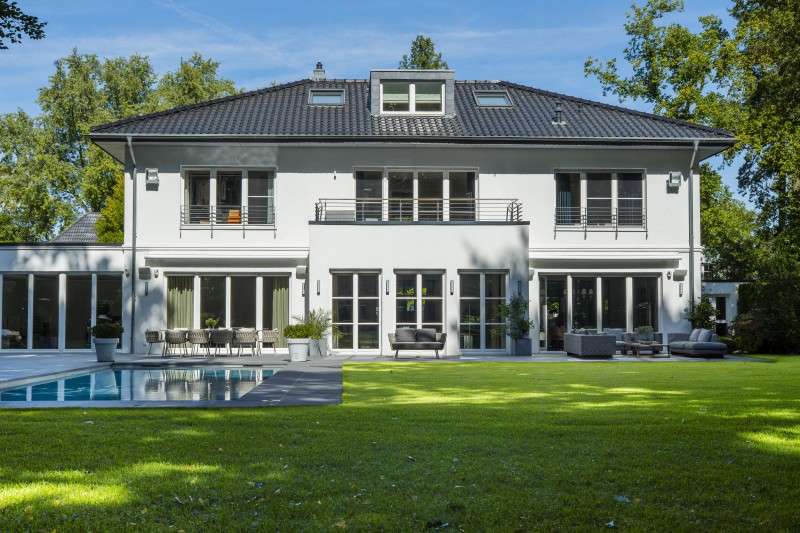 Haus zum Kaufen in Meerbusch 6.200.000 € 825 m² 12 zimmer