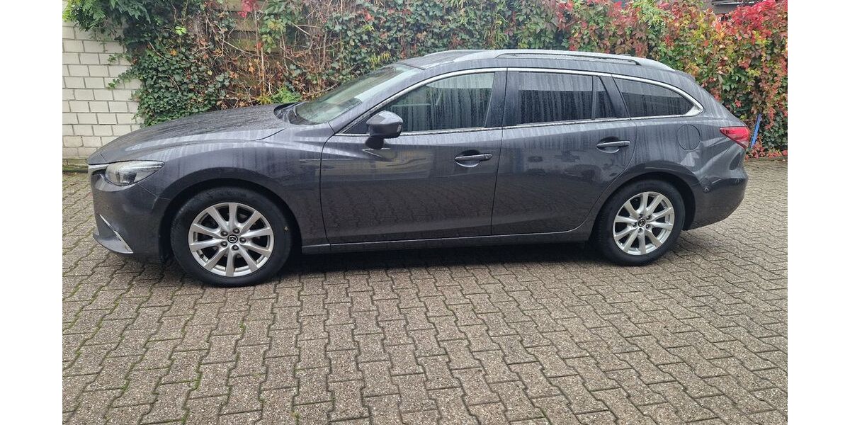 Mazda 6 261.619 km 6.990 &euro; Oberhausen 46149