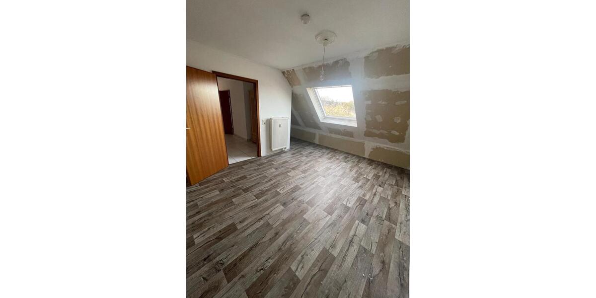 WBS erforderlich | DU-Homberg | 2-Raum WHG | 60 qm | Balkon | WE25 2 zimmer