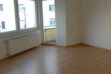 Wohnung Mülheim Speldorf - 2 Zimmer, 65 m&sup2;, 484&euro; | Angebot:25820491