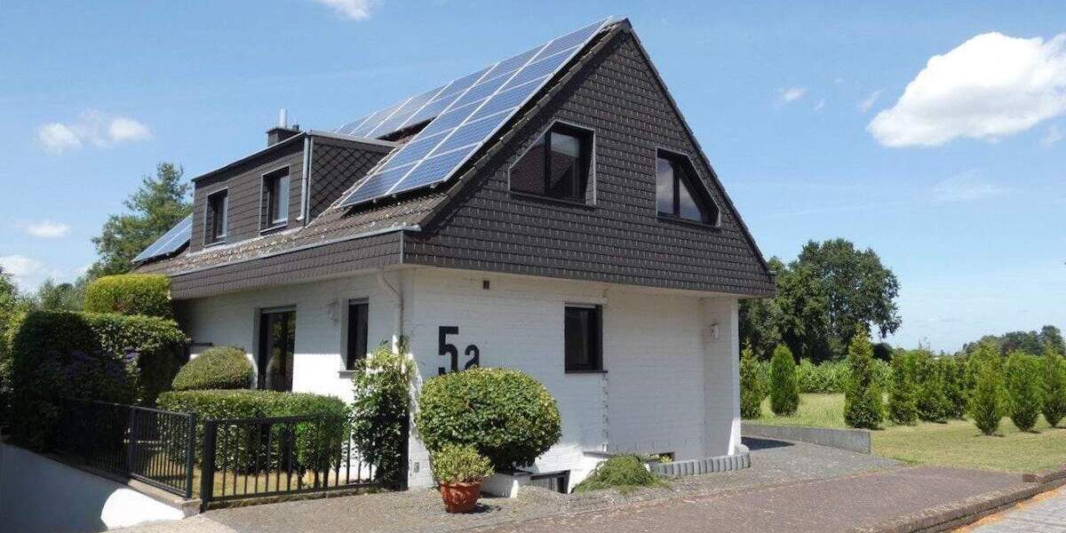 Einfamilienhaus Willich Schiefbahn - 7 Zimmer, 194 m&sup2;, 849.000&euro; | Angebot:25779394
