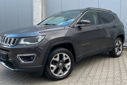 Jeep Compass 125.000 km 10.900 &euro; Düsseldorf 40231