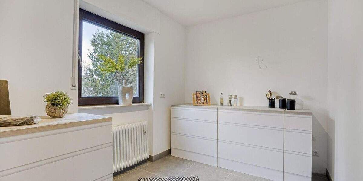 Provisionsfrei & Erstbezug nach Sanierung! Modern, hell & hochwertig - 3 Zimmer mit Garten 3 zimmer