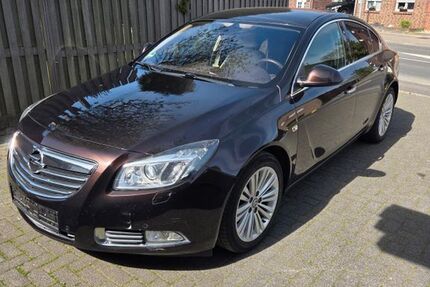 Opel Insignia 220.000 km 3.900 &euro; Viersen 41751