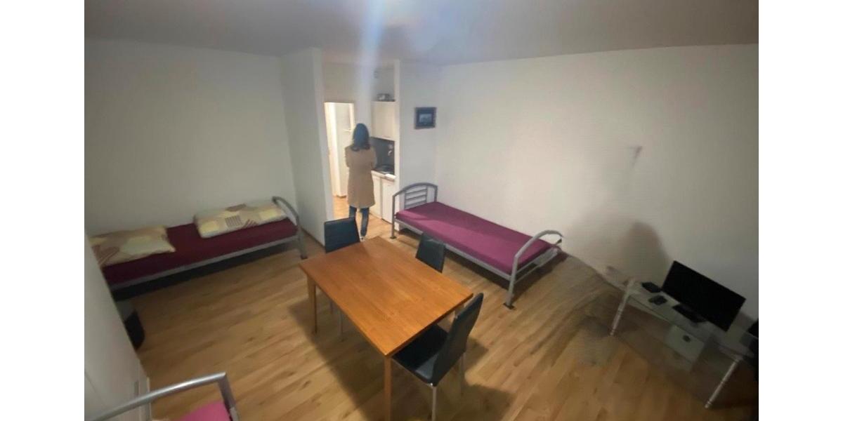 Etagenwohnung Neuss - 1 Zimmer, 40 m&sup2;, 650&euro; | Angebot:26249280