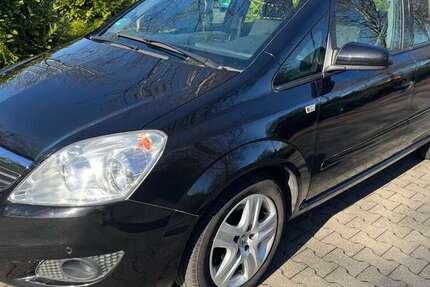 Opel Zafira 170.350 km 3.799 &euro; Krefeld 47809