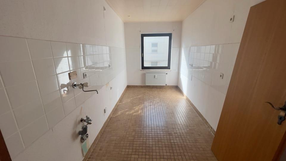 Etagenwohnung Krefeld Hüls - 2 Zimmer, 65 m&sup2;, 900&euro; | Angebot:25420376