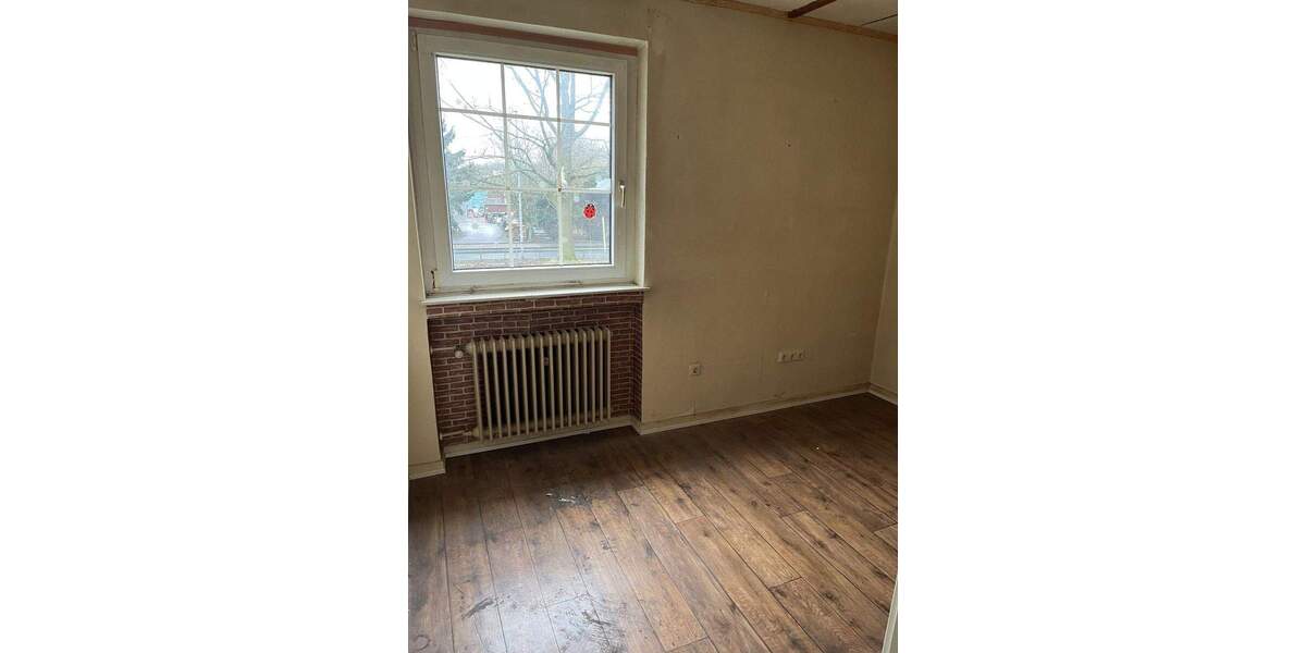 Etagenwohnung Mönchengladbach Wickrath - 4 Zimmer, 85 m&sup2;, 54.600&euro; | Angebot:25732979